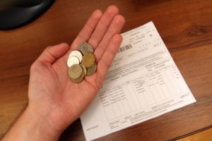 Как погасить долги по жкх