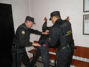 Проверить приводы в полицию