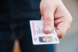 Какое наказание грозит за поддельные водительские права