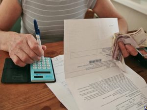 Как погасить долги по жкх
